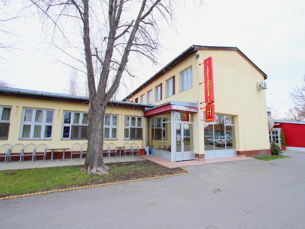 Aleksander A Inn Subotica Extérieur photo